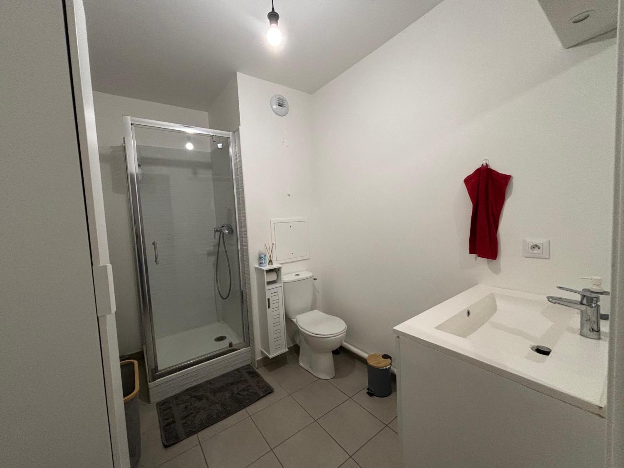 Villejuif - Metro Leo Lagrange - 2 Pieces Avec Balcon Exterior foto